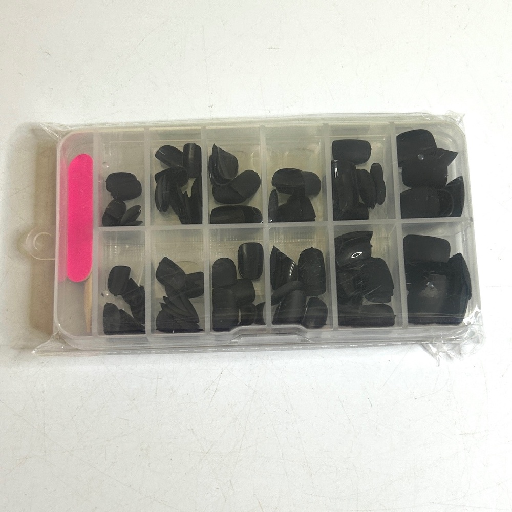 Matte Black Short Square 120 Press on Nails - Picture 3 of 8